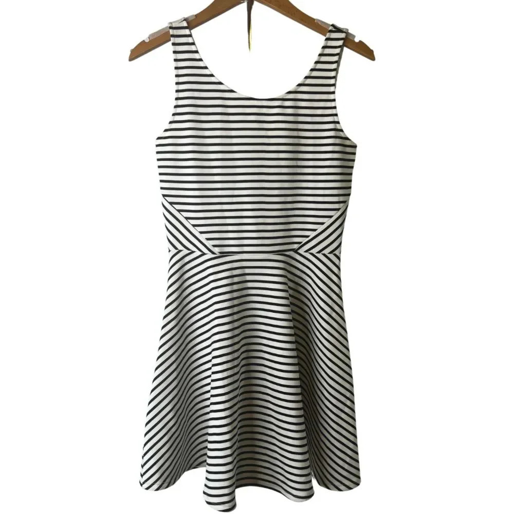 Decree Striped‎ Dress Black and White Sleeveless Size Small